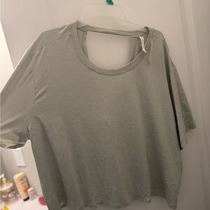 Fabletics Green Gray Crop Relaxed T-Shirt